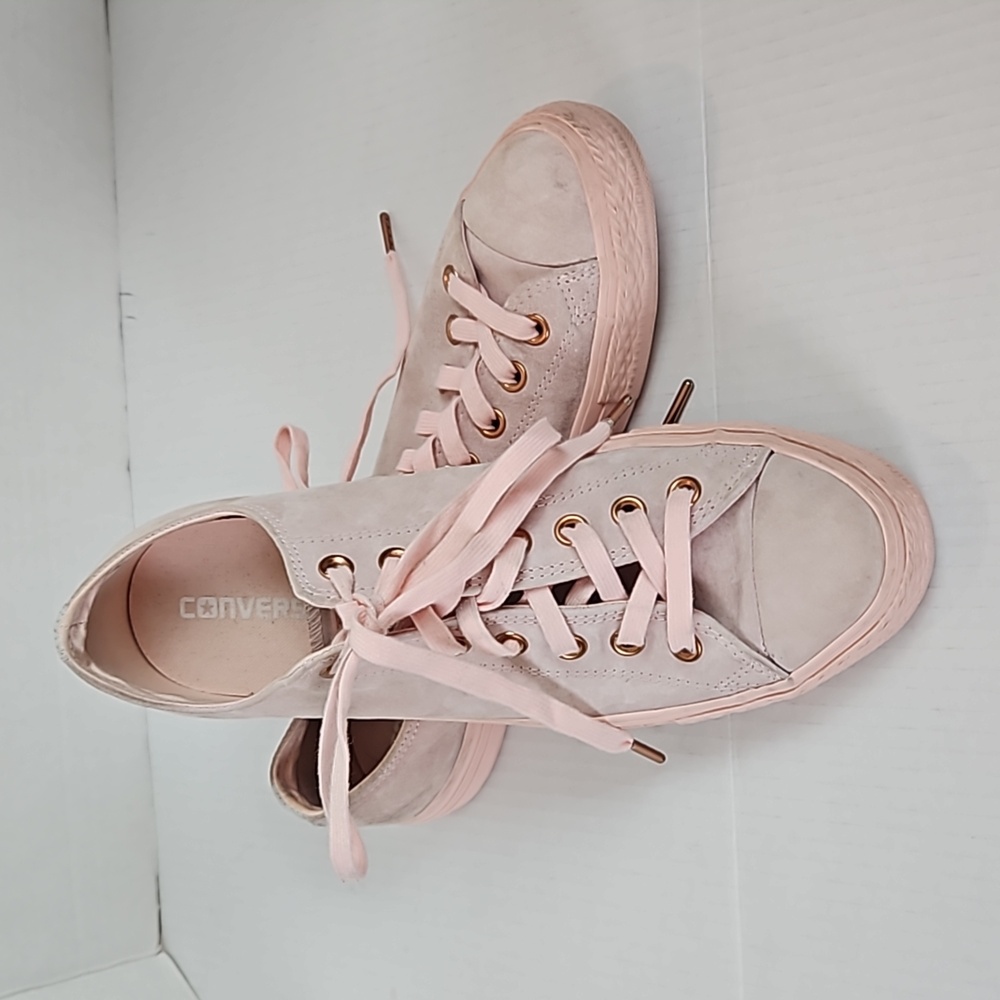 Converse | Women's Suede Dusk Pink Rose Gold Low-Top Lace-up Sneakers Sz 11